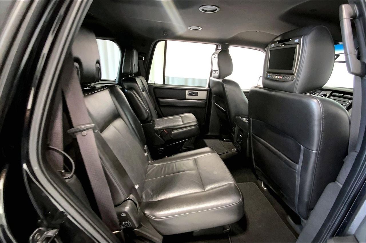 Used 2012 Ford Expedition Limited RWD image 20