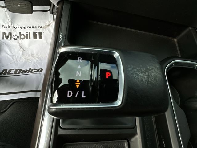 Used 2022 GMC Sierra 1500 SLT w/ SLT Convenience Package image 27