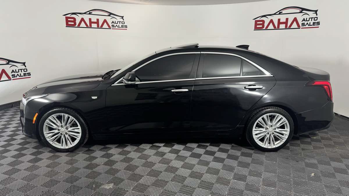 Used 2026 Cadillac CT4 Premium Luxury RWD image 3