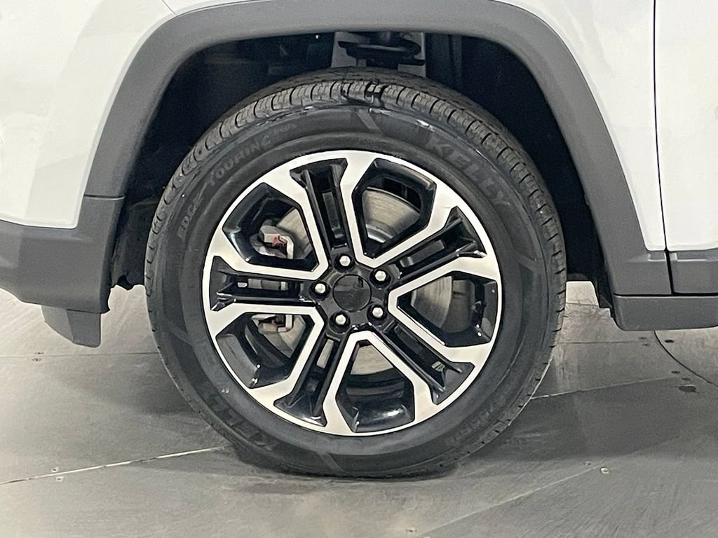 Used 2023 Jeep Compass Limited AWD/4WD image 16