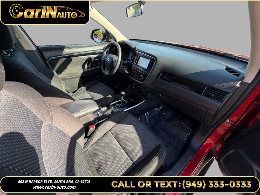 Used 2019 Mitsubishi Outlander ES image 9