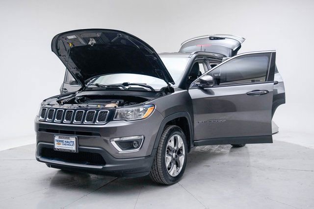 Used 2018 Jeep Compass Limited w/ Navigation Group image 17