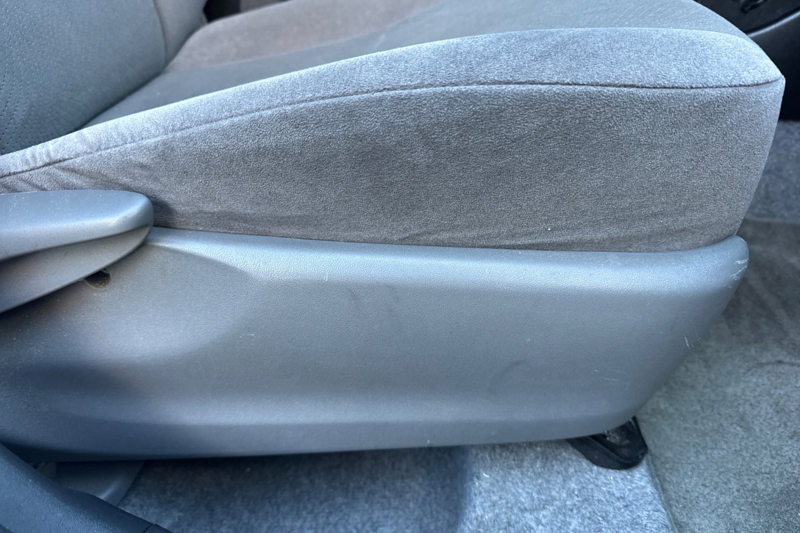 Used 2012 Toyota Prius Three image 23