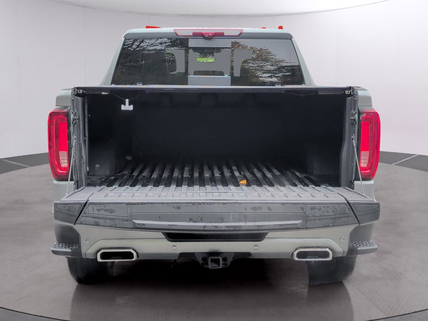 Used 2024 GMC Sierra 1500 Denali Ultimate image 10