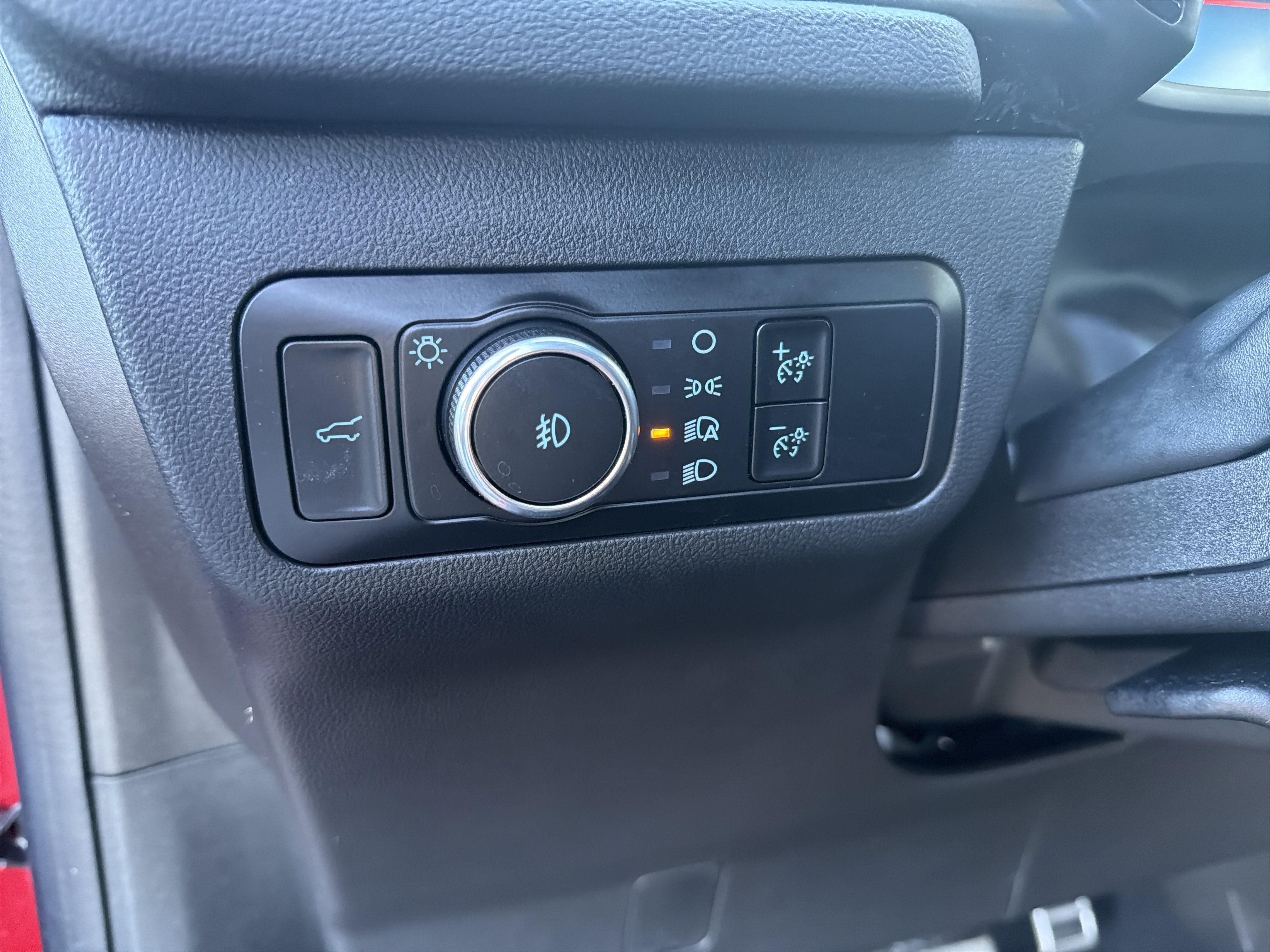 Certified 2023 Ford Escape ST-Line Elite AWD/4WD image 34