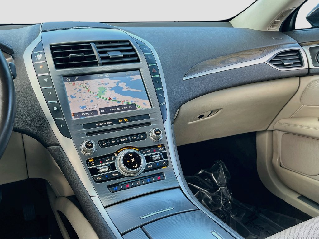 Used 2020 Lincoln MKZ Reserve w/ Elements Package FWD image 24