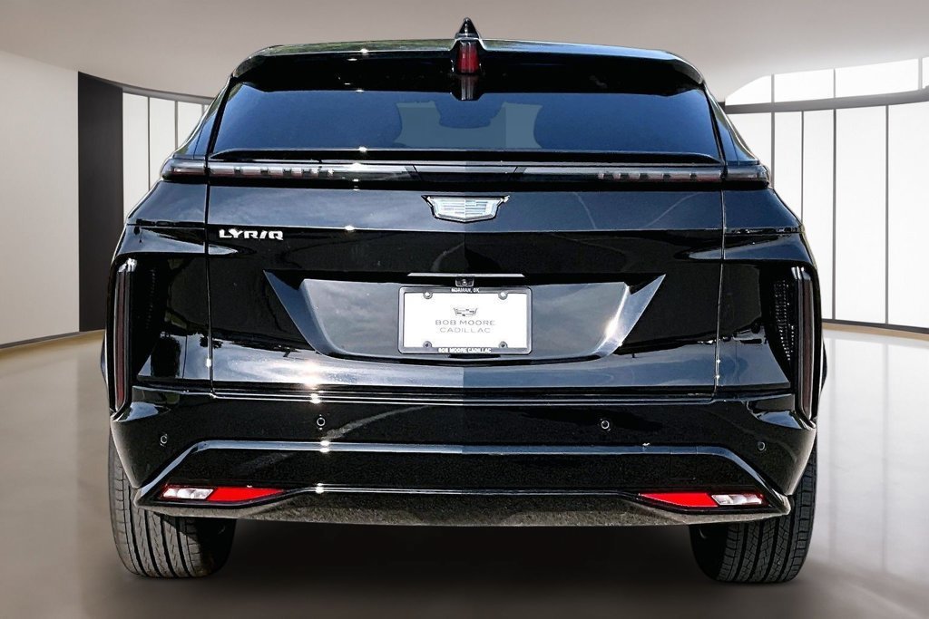 New 2027 Cadillac Lyriq Sport RWD image 4