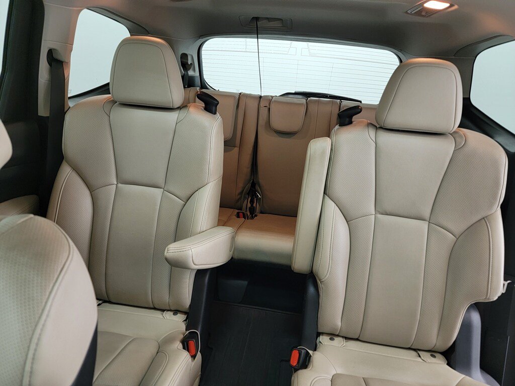 Used 2019 Subaru Ascent Limited w/ Popular Package #3 AWD/4WD image 13