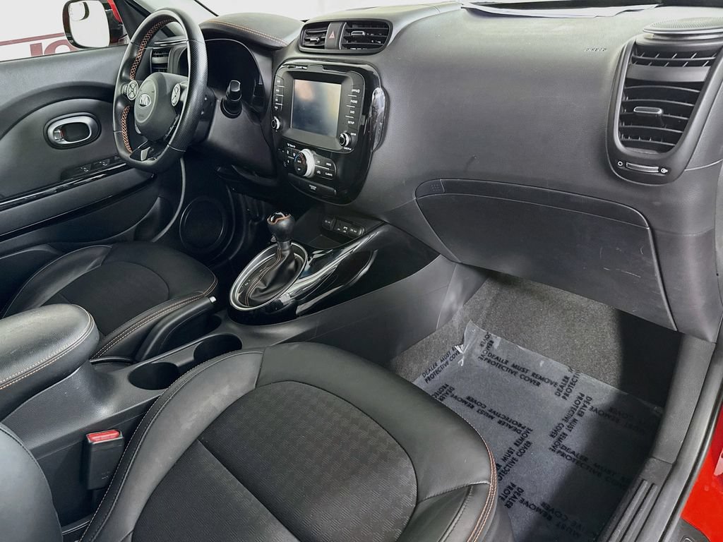 Used 2019 Kia Soul ! FWD image 29