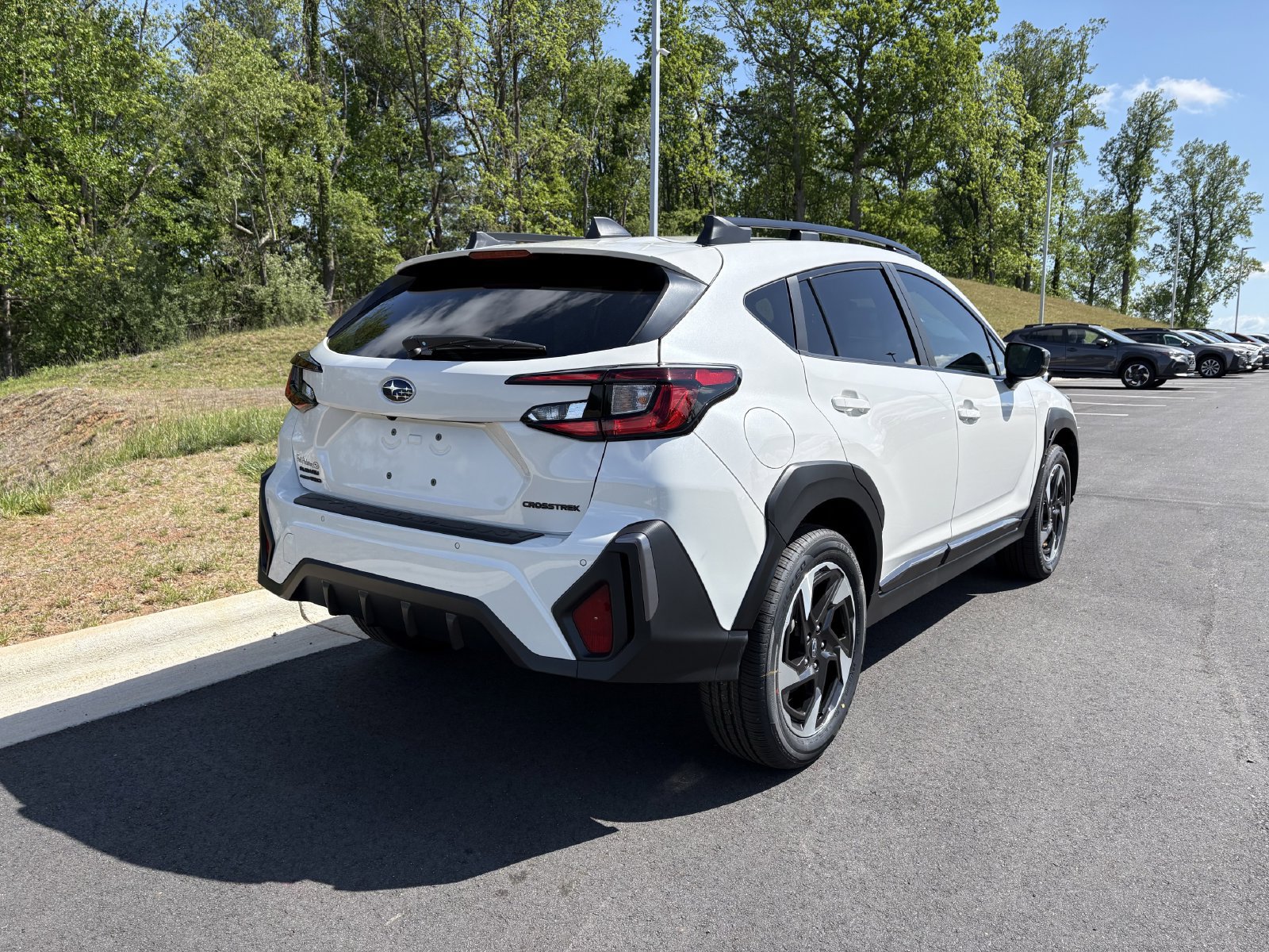 New 2026 Subaru Crosstrek 2.5i Limited w/ Popular Package #3A AWD/4WD image 9