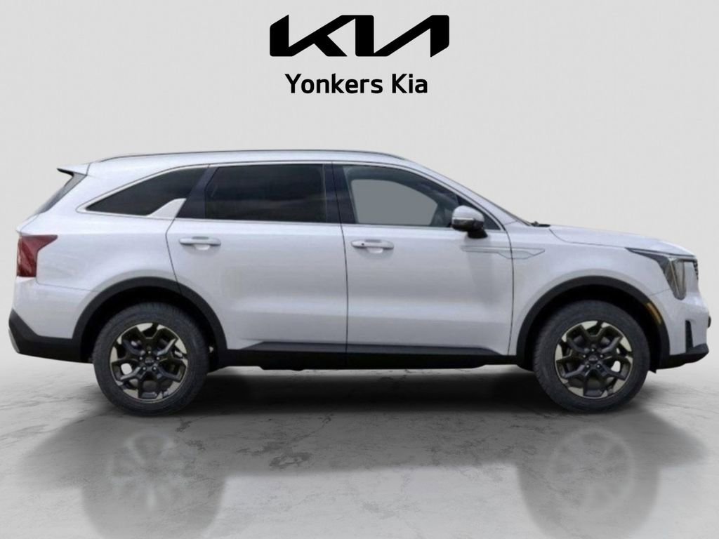 Used 2025 Kia Sorento S AWD/4WD image 7