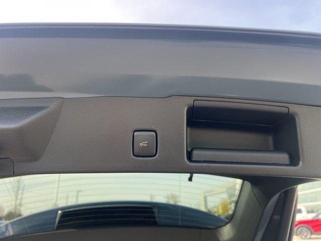 Used 2023 Ford Escape Active w/ Tech Pack #1 AWD/4WD image 15