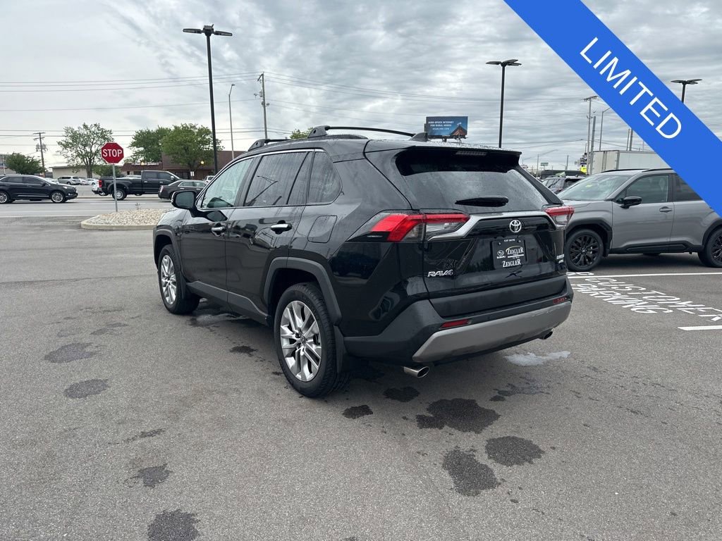Used 2025 Toyota RAV4 Limited w/ Weather Package AWD/4WD image 4
