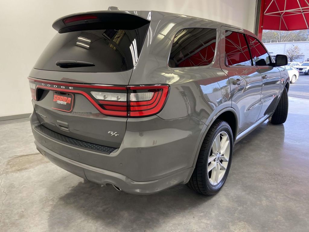 Used 2022 Dodge Durango R/T RWD image 3