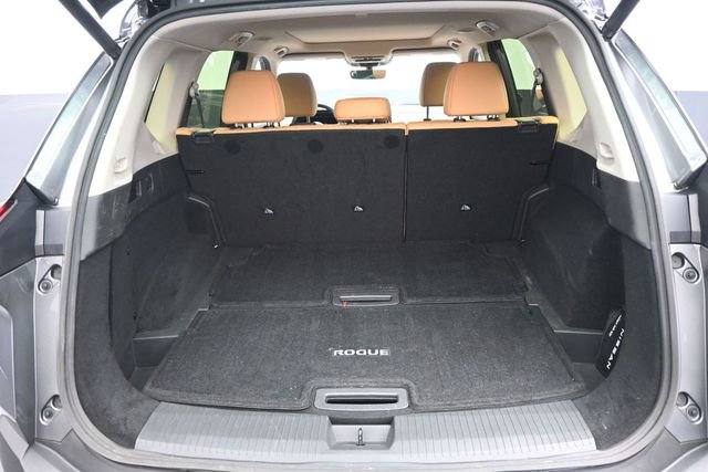 Used 2023 Nissan Rogue Platinum AWD/4WD image 17