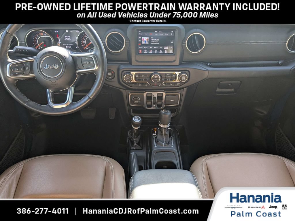 Used 2020 Jeep Wrangler Unlimited Sahara w/ Dual Top Group AWD/4WD image 13