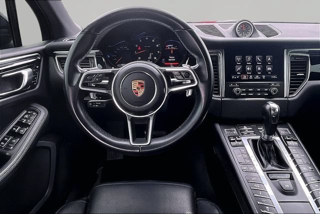 Used 2018 Porsche Macan AWD/4WD image 5
