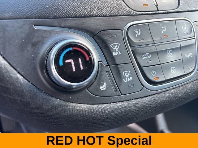 Used 2023 Chevrolet Malibu LT image 25