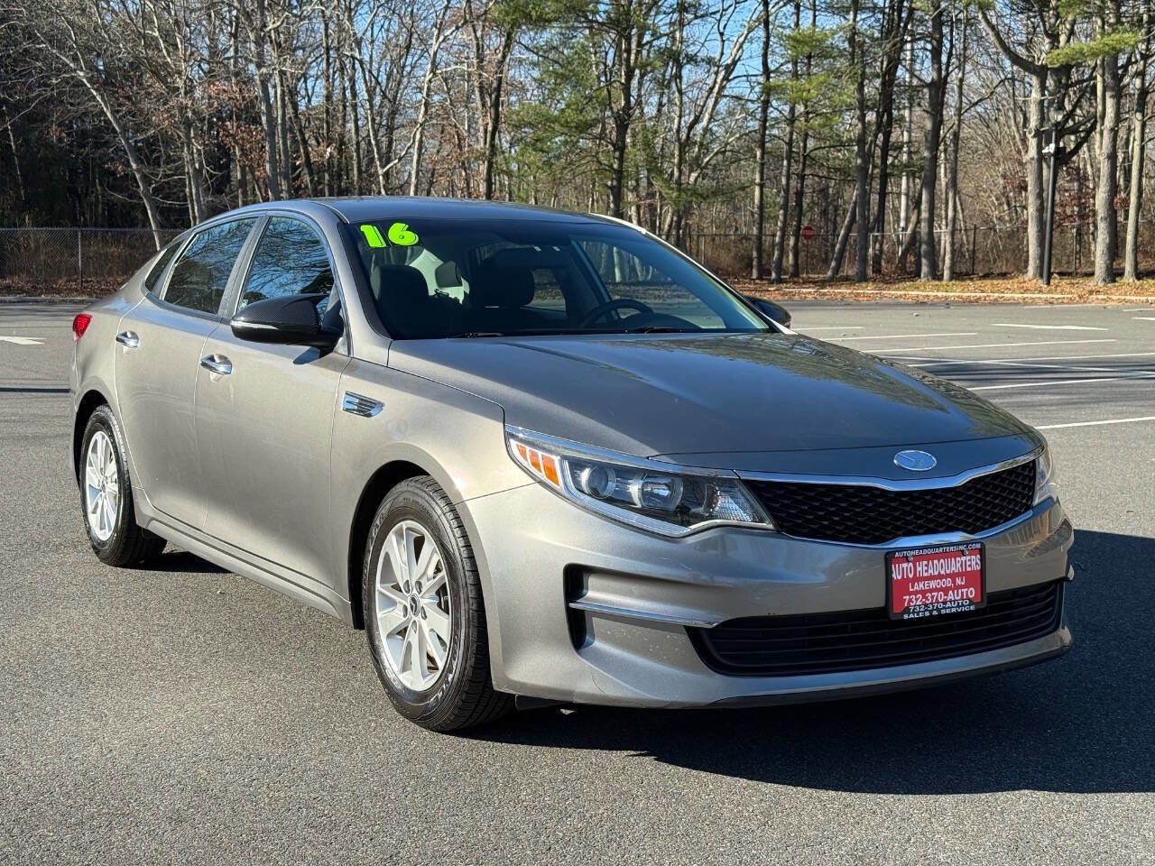 Used 2016 Kia Optima LX image 3