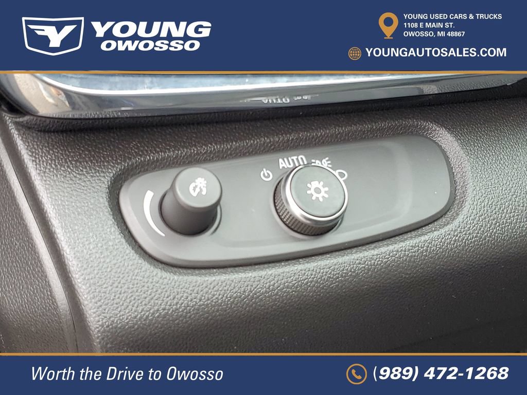 Used 2025 Buick Envista Sport Touring w/ Experience Buick Package FWD image 12