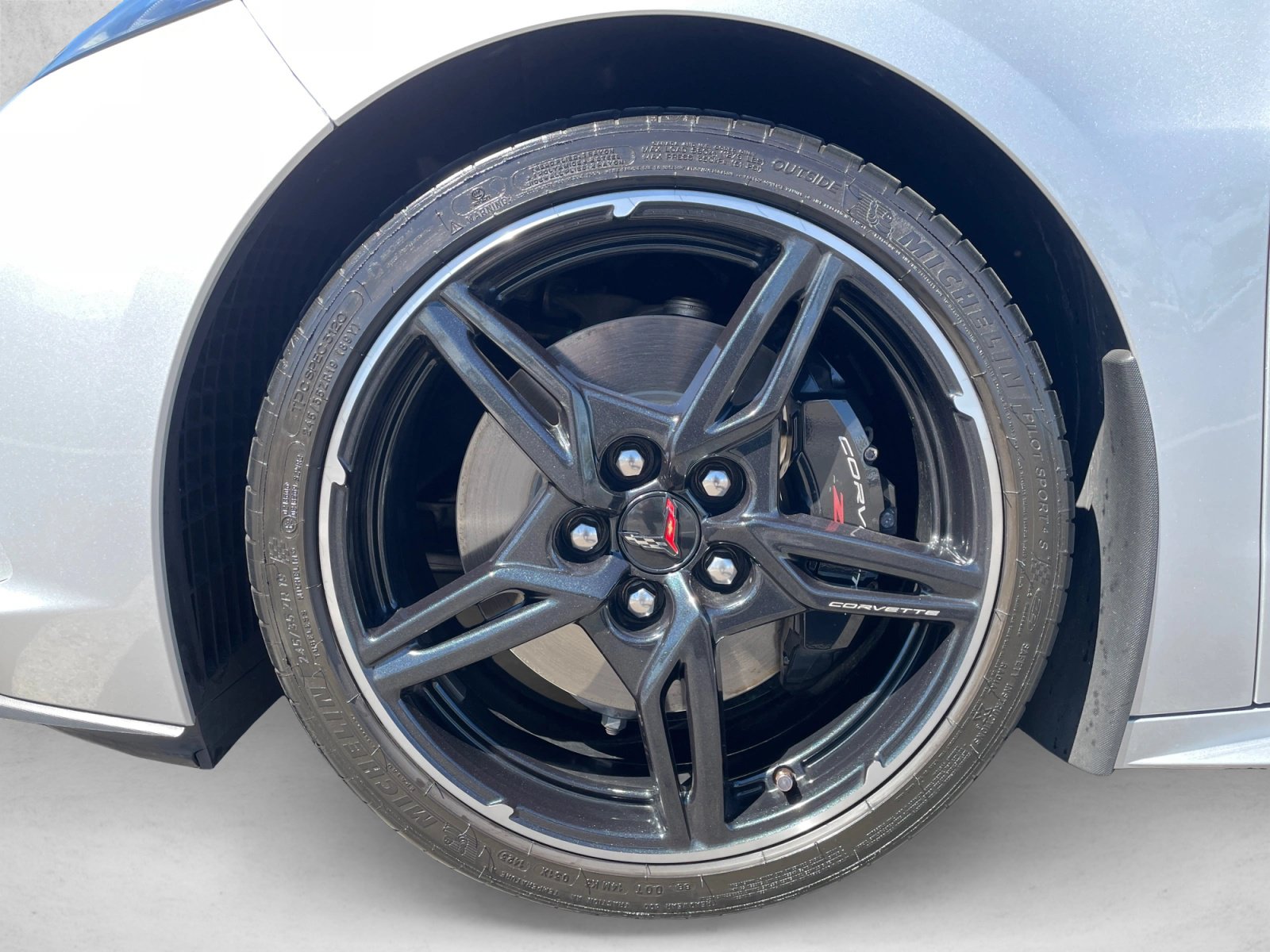 Used 2020 Chevrolet Corvette Stingray Premium Conv w/ 3LT Preferred Equipment Group RWD image 9