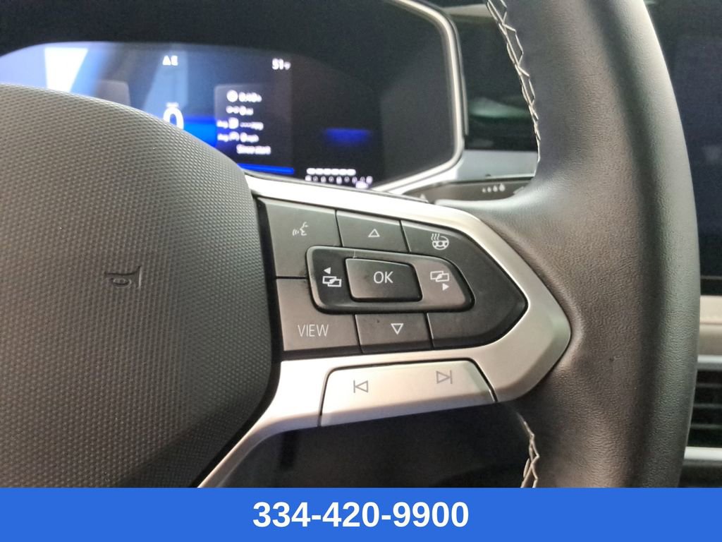 Used 2025 Volkswagen Taos SE w/ Panoramic Sunroof Package image 26