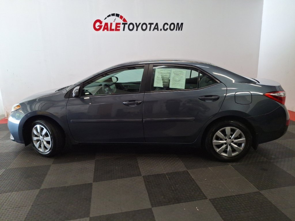 Used 2014 Toyota Corolla LE FWD image 9