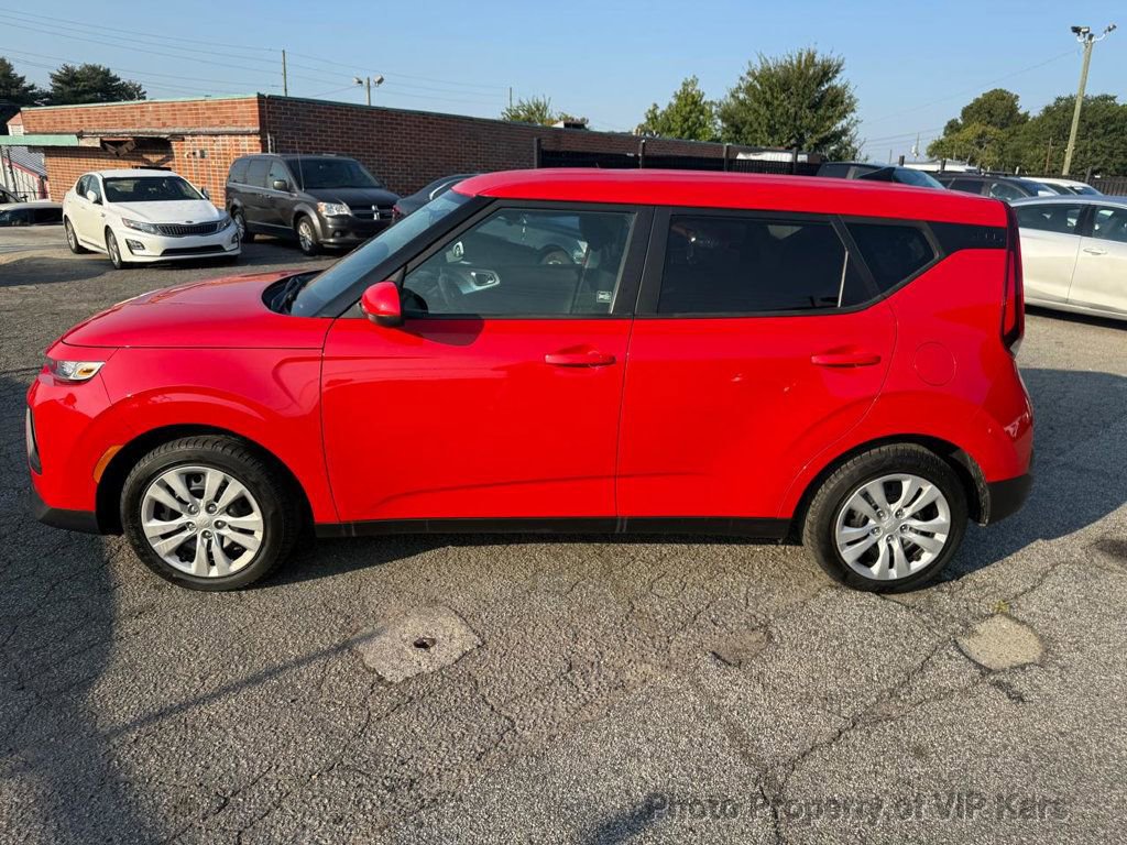 Used 2021 Kia Soul LX image 4