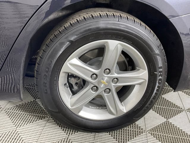 Used 2023 Chevrolet Malibu LT w/ Driver Confidence Package FWD image 9