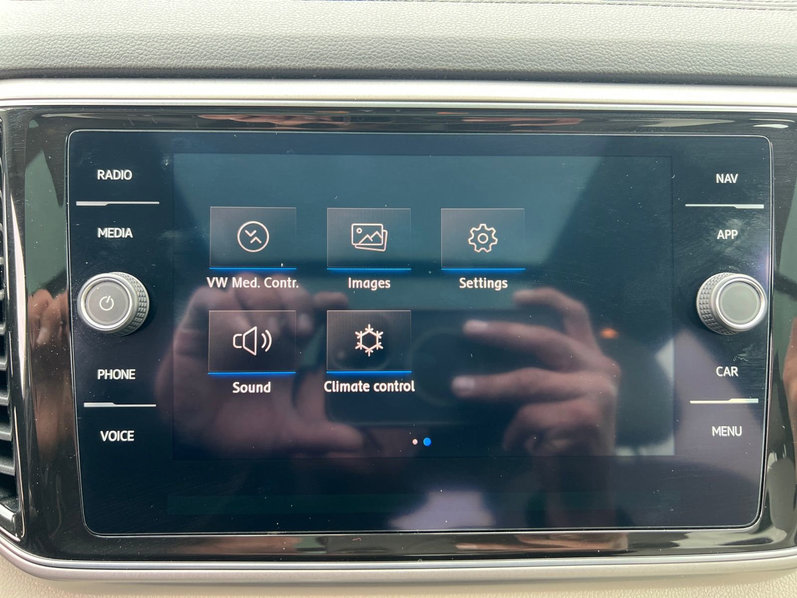 Used 2019 Volkswagen Atlas SEL R-Line image 24