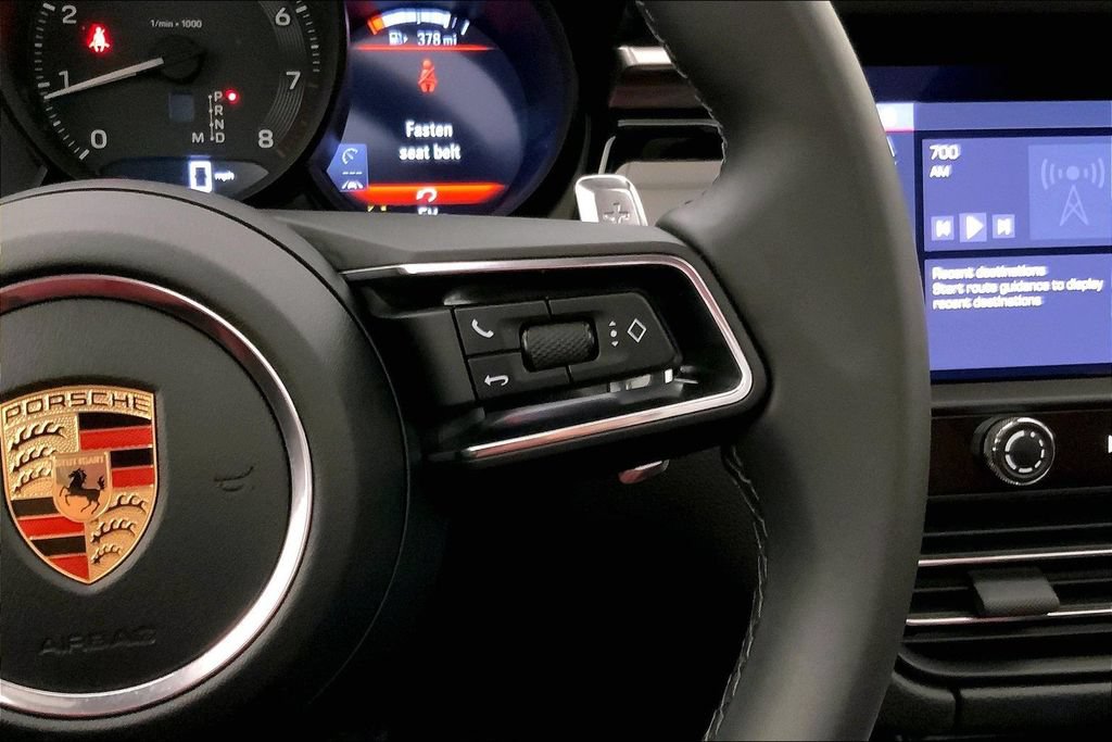 Used 2023 Porsche Macan AWD/4WD image 19