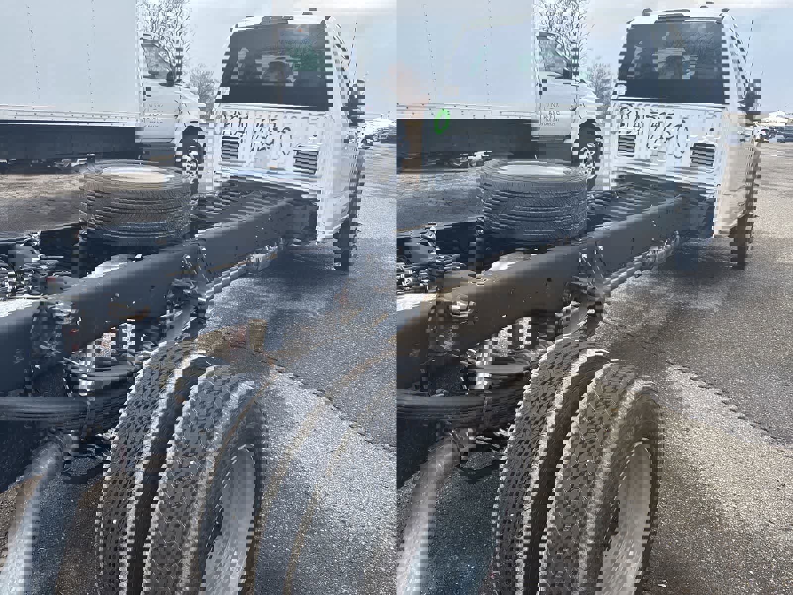 Used 2023 Ford F450 XLT w/ XLT Value Package image 14