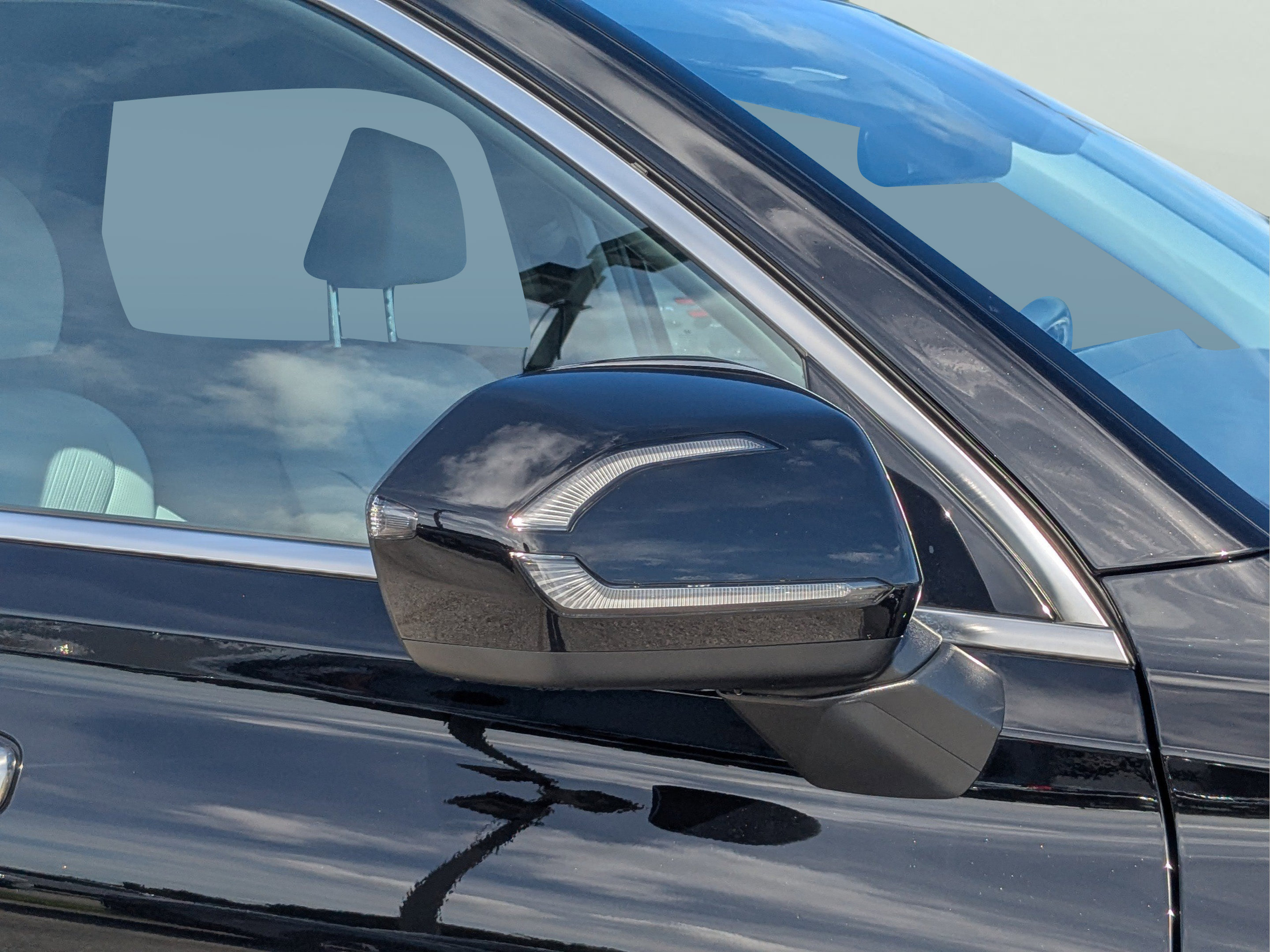 Used 2025 Hyundai Palisade SEL FWD image 36
