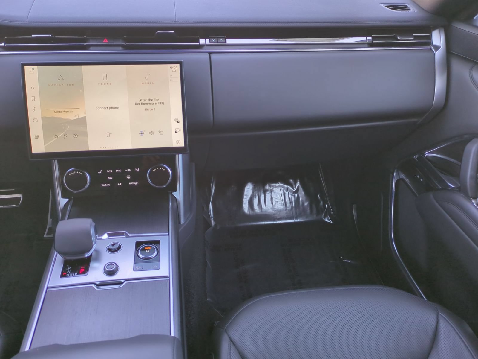 Used 2023 Land Rover Range Rover SE AWD/4WD image 28