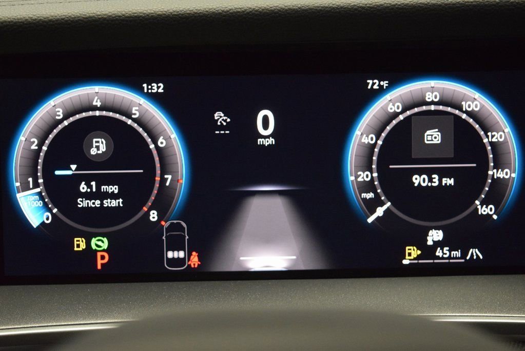 New 2025 Volkswagen Tiguan S image 9