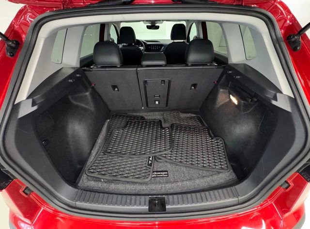 Used 2022 Volkswagen Taos SE image 10