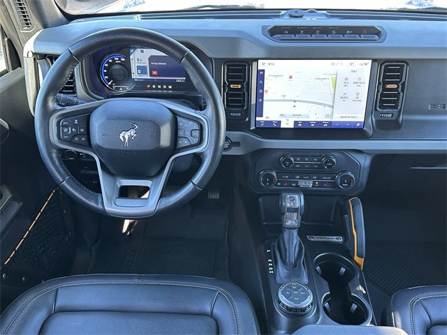 Used 2022 Ford Bronco Badlands image 11