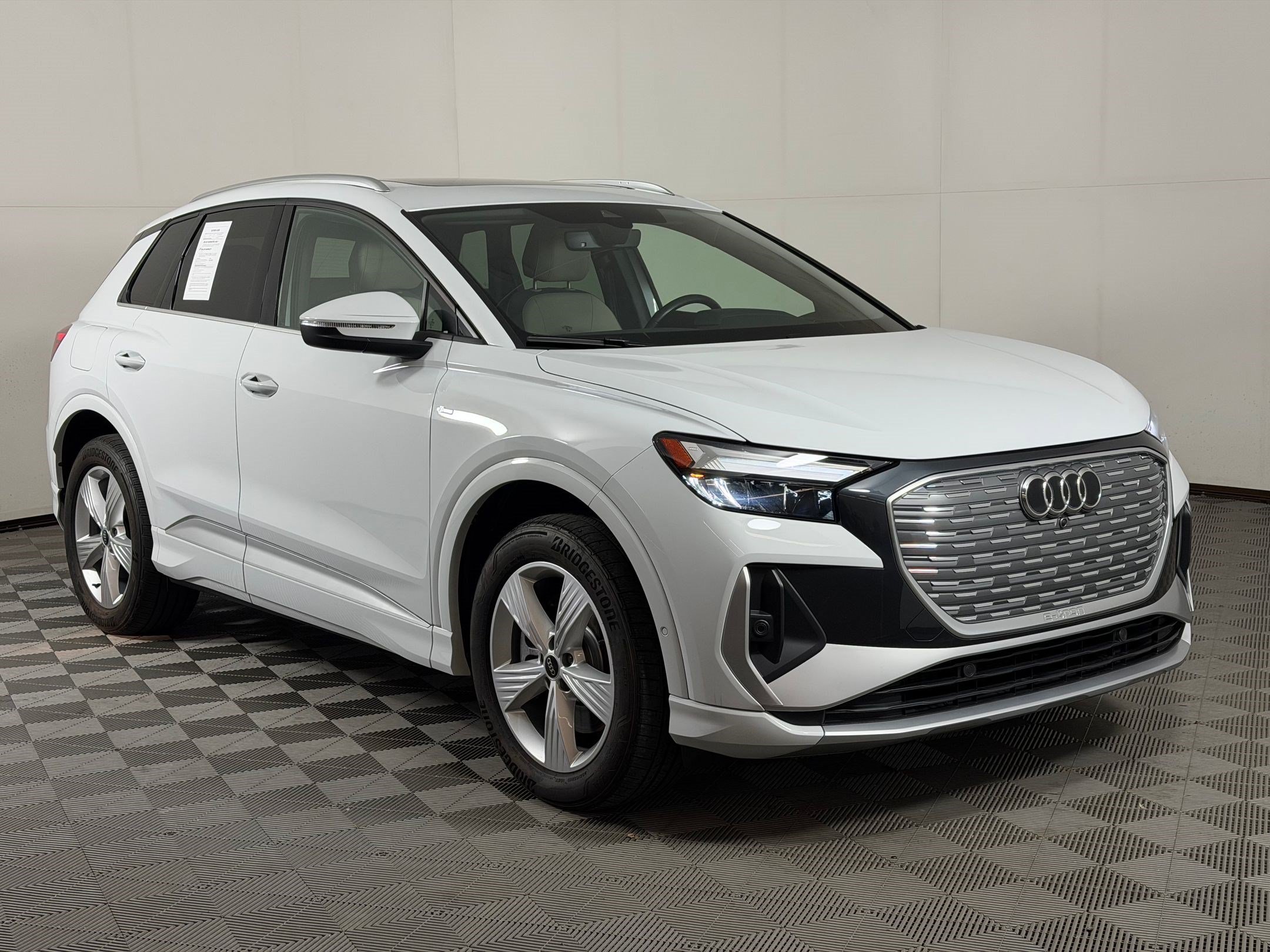 Certified 2024 Audi Q4 e-tron Premium Plus w/ Premium Plus AWD/4WD image 7