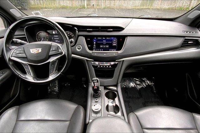 Used 2020 Cadillac XT5 Premium Luxury AWD/4WD image 15