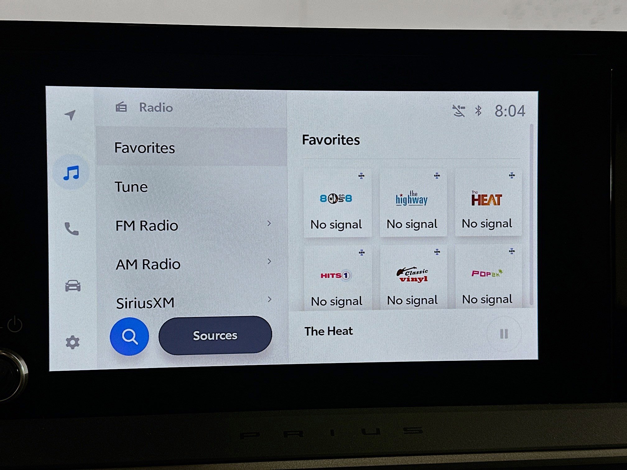 Used 2025 Toyota Prius LE FWD image 21