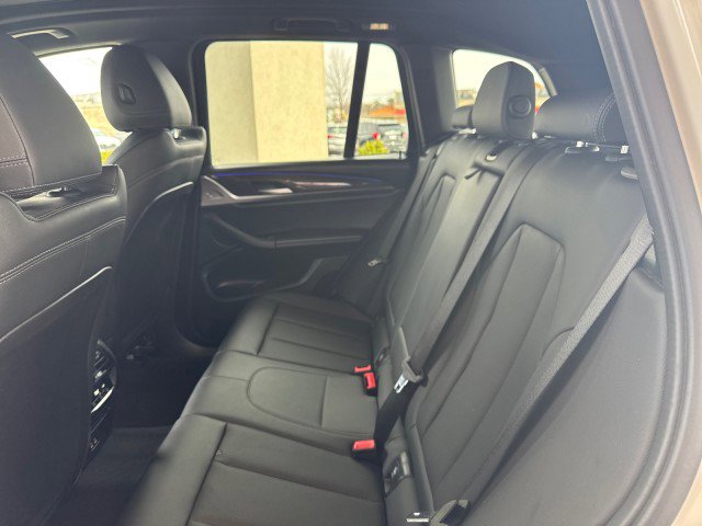 Used 2023 BMW X3 xDrive30i AWD/4WD image 7