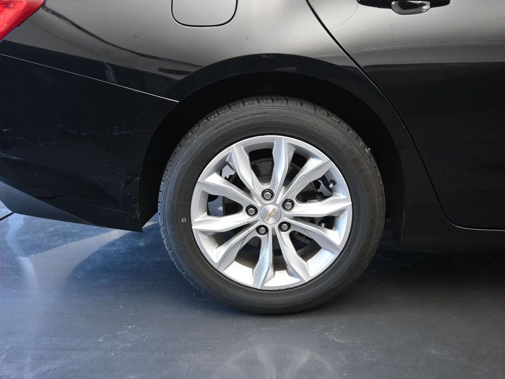 Used 2023 Chevrolet Malibu LT image 9