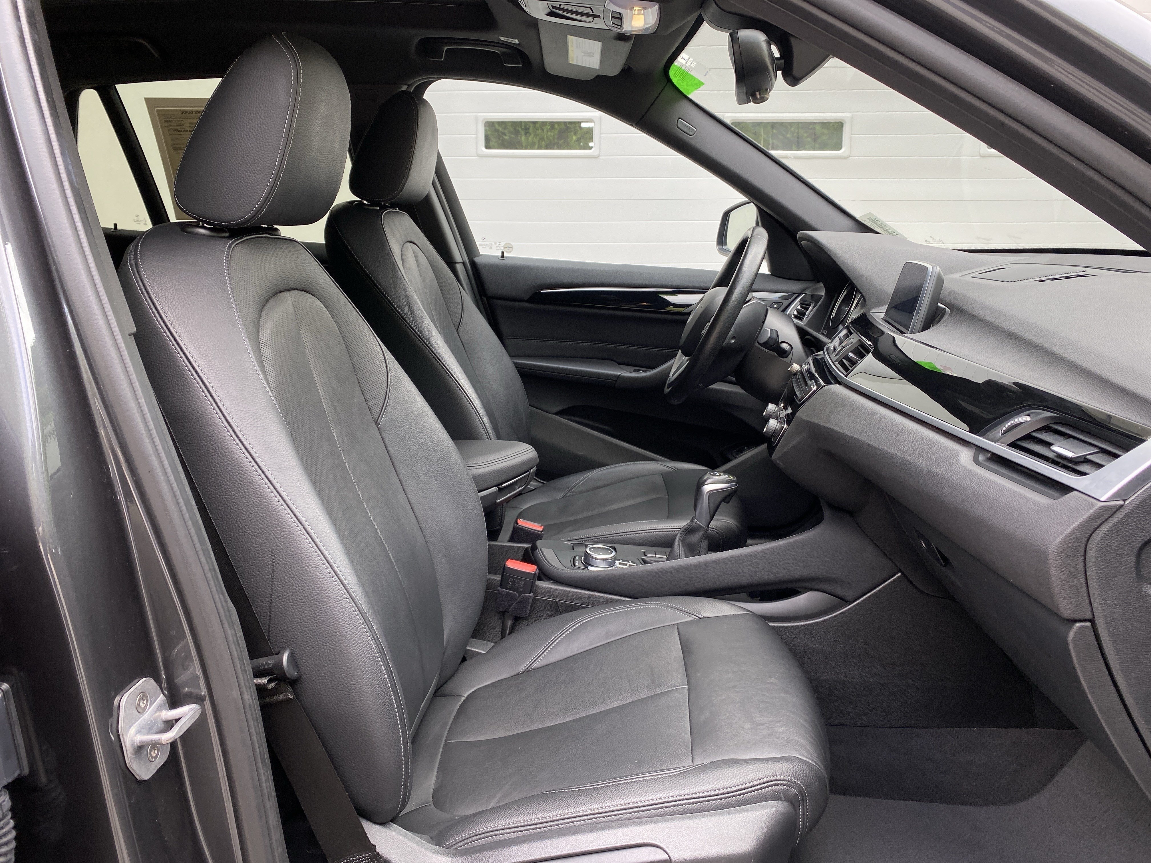 Used 2019 BMW X1 sDrive28i w/ Convenience Package FWD image 33