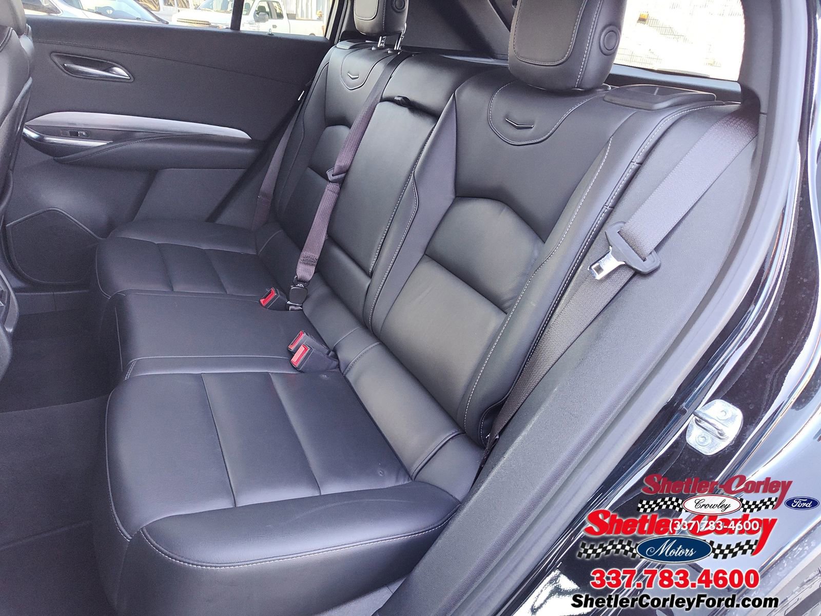 Used 2024 Cadillac XT4 Premium Luxury image 29