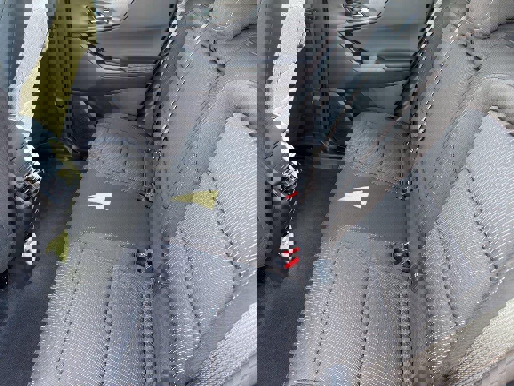 New 2026 Chevrolet Equinox LT image 23