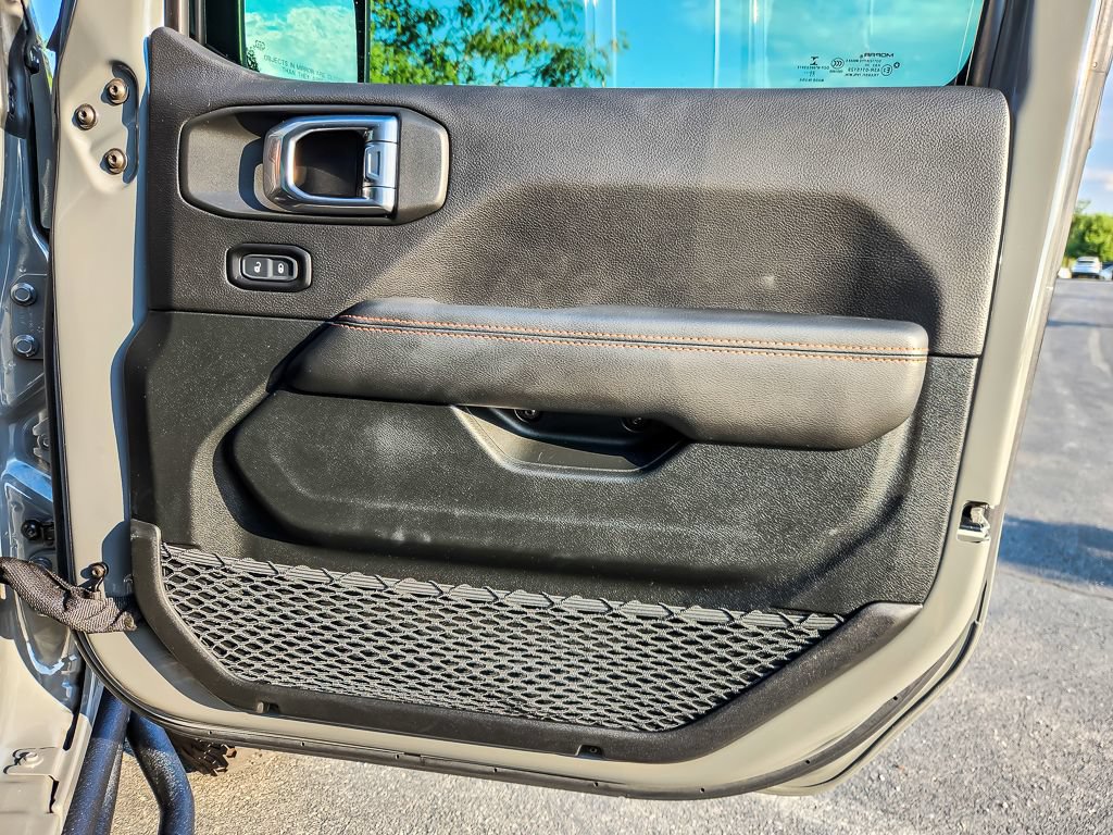 Used 2021 Jeep Gladiator Mojave AWD/4WD image 20
