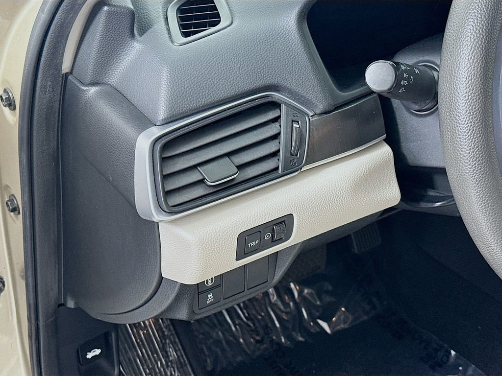 Used 2019 Honda Accord Hybrid image 11