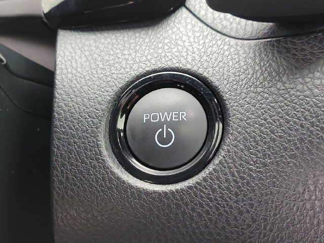 Used 2026 Toyota Camry XSE FWD image 32