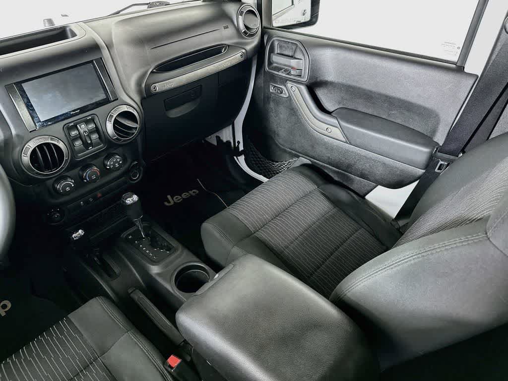 Used 2011 Jeep Wrangler Unlimited Sport AWD/4WD image 11