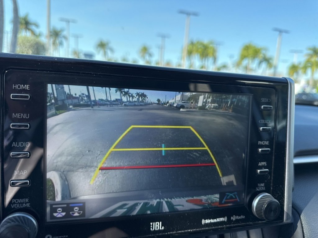 Used 2021 Toyota RAV4 Limited image 3